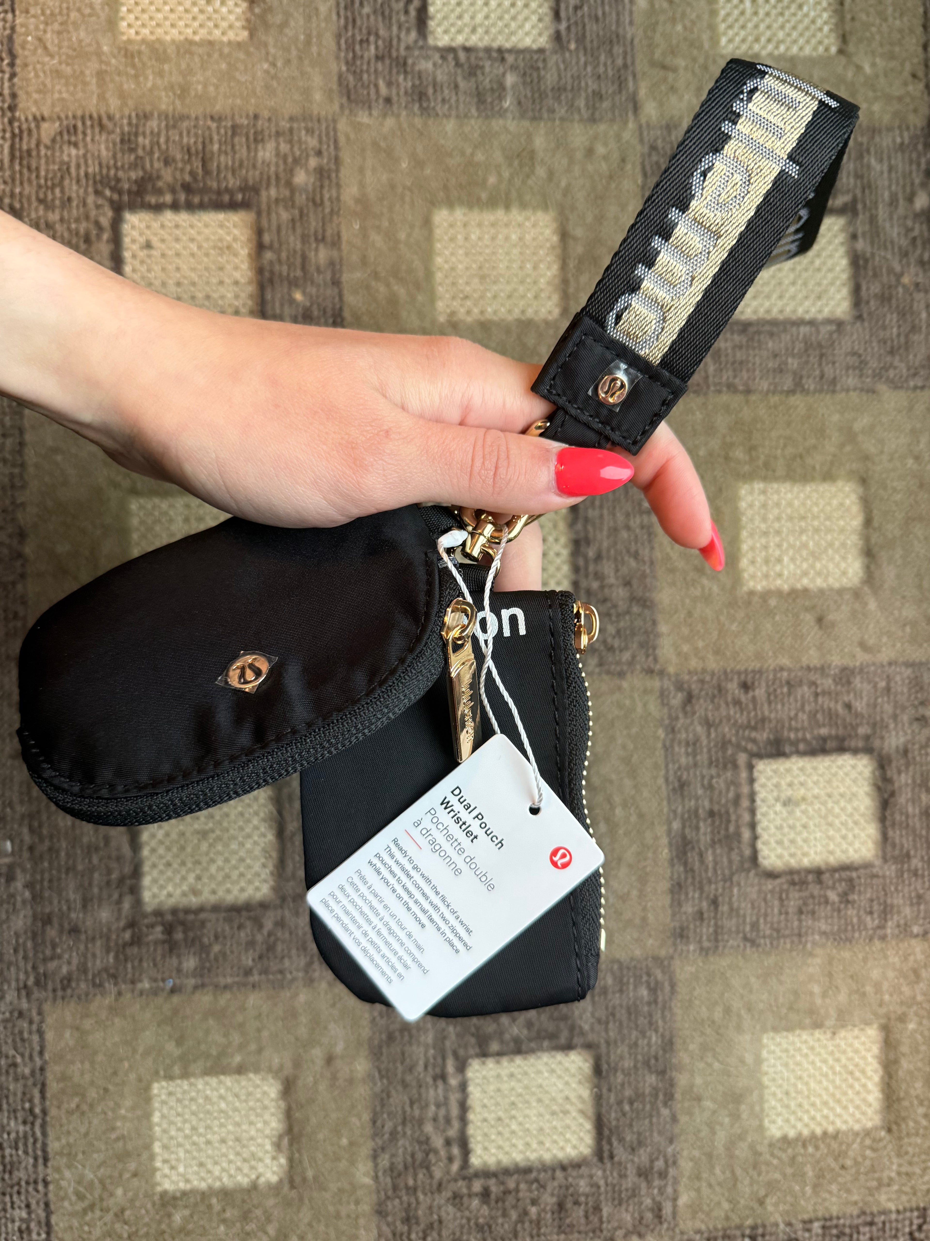Lululemon dual pouch wristlet